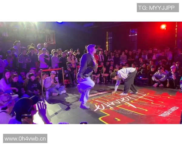 武汉街舞队意识对比深度剖析与文化影响探讨 武汉街舞队意识对比深度剖析与文化影响探讨